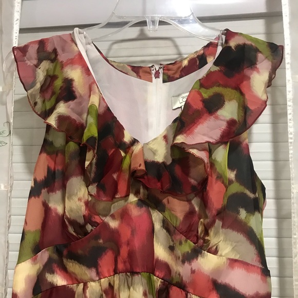 Dress - Picture 3 of 3